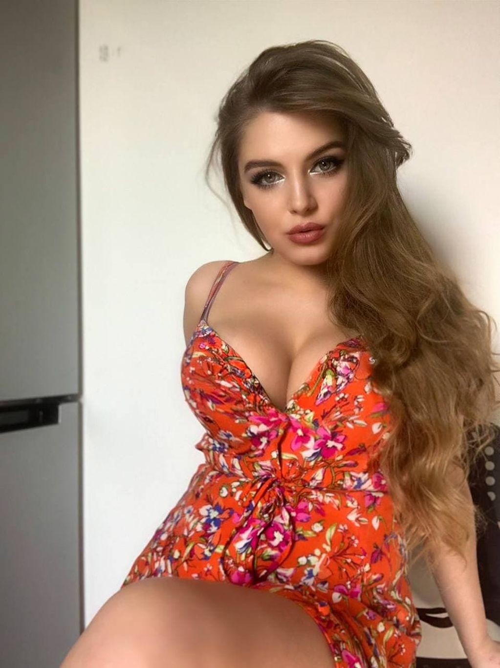 Карина проститутка у метро Чернышевская